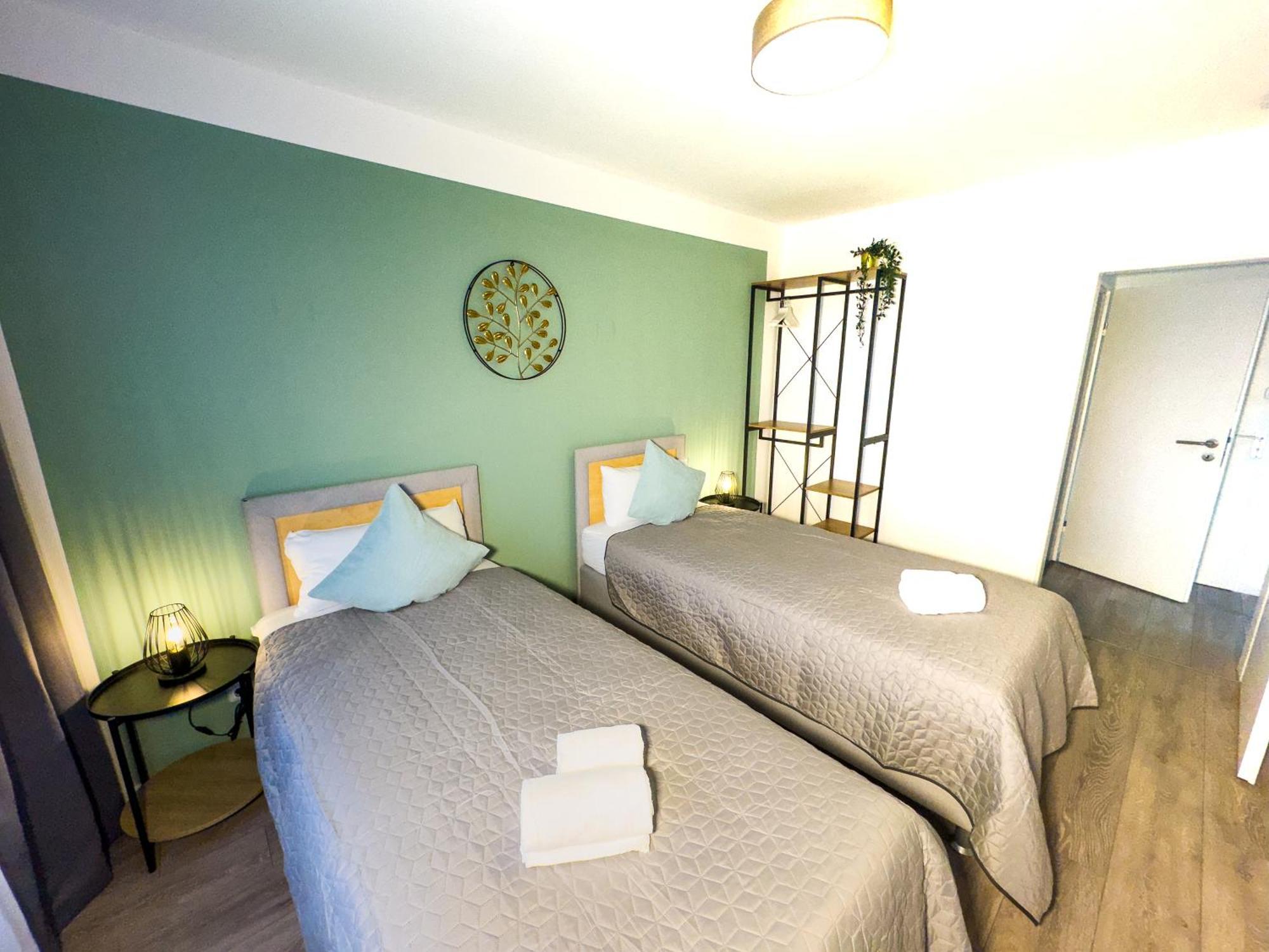 Immostay City Apartments - Modern & Wifi BRE المظهر الخارجي الصورة